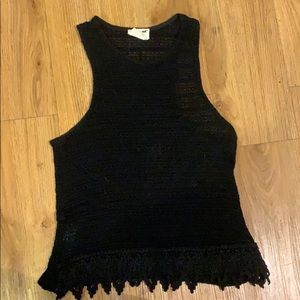 Black woven tank